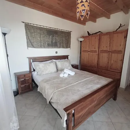 Marina House Next To * Halikounas