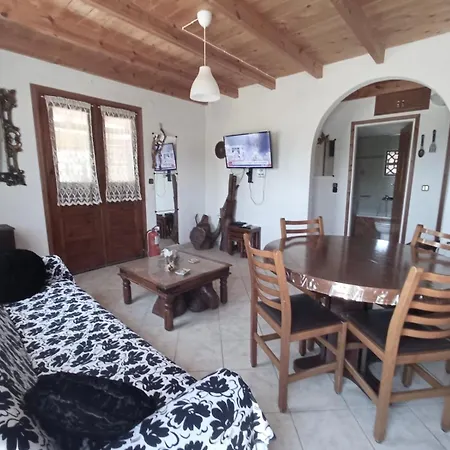 Marina House Next To Halikounas