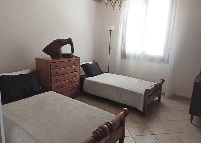 Marina House Next To Holiday home *