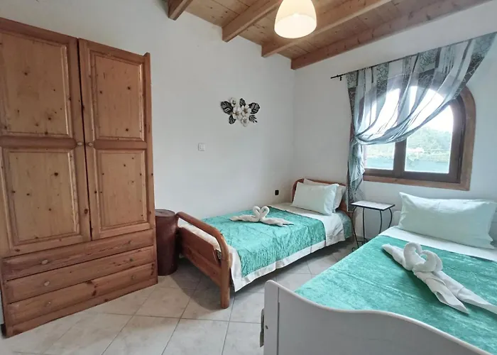 Marina House Next To