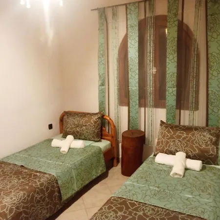 Marina House Next To Casa vacanze Halikounas